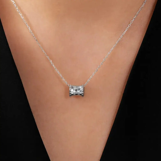 elegant silver pendant necklace for everyday wear