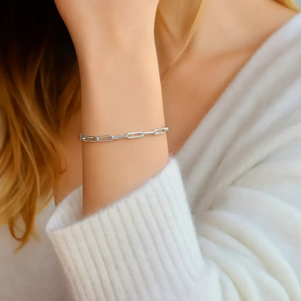 quiet-luxury-bracelet-elegantia