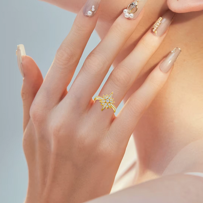 Gold-plated 925 star ring with moissanite centre stone