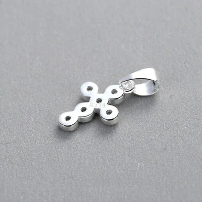 delicate-cross-pendant-925-silver-elegantia