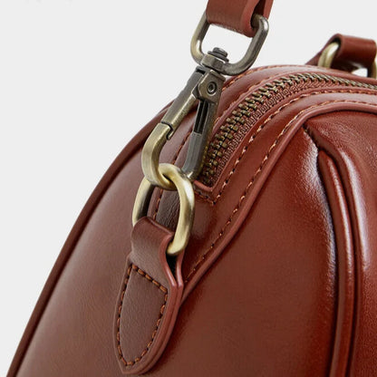 hard structure premium leather crossbody bag for everyday elegance 