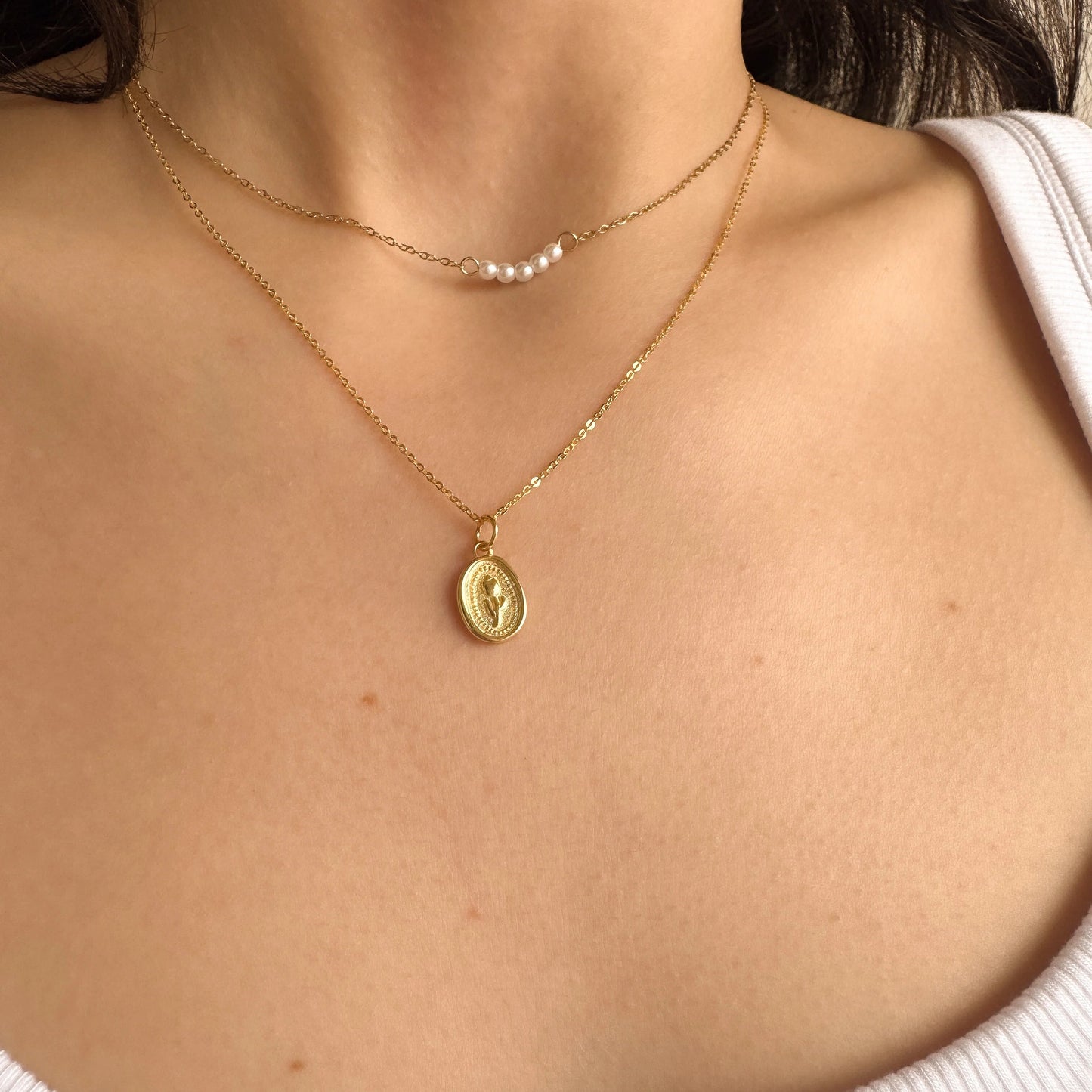 Elegant tulip charm for necklace chain