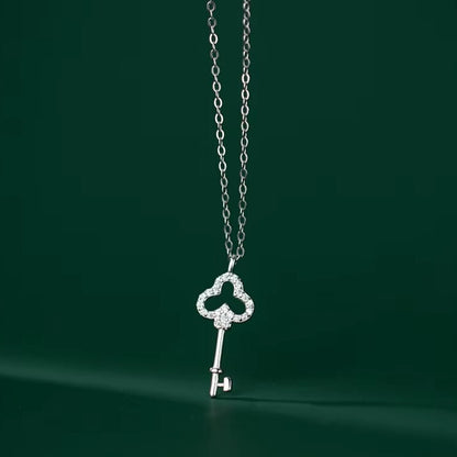 elegant sterling silver necklace with zirconia inlay pendant