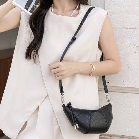 premium leather women’s crossbody bag with adjustable strap black