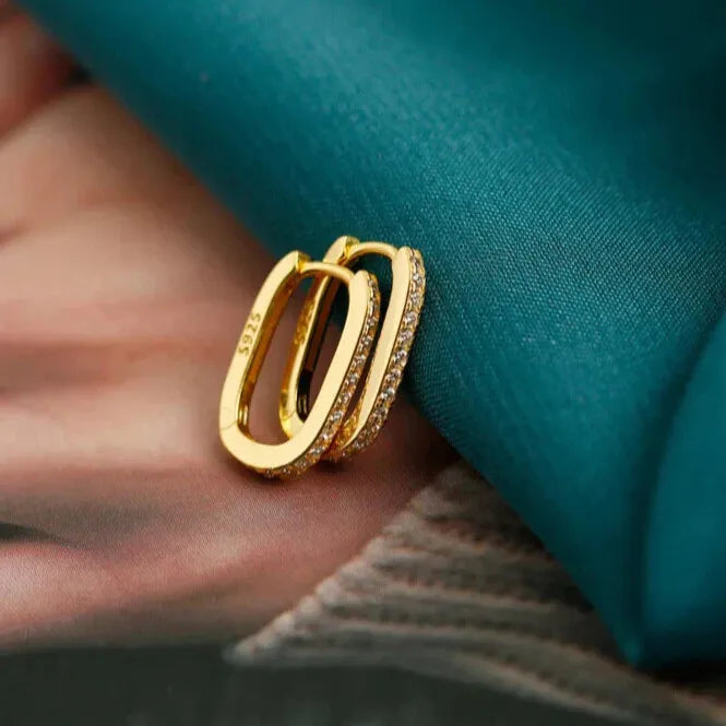 4a zirconia pavé macro gold tone