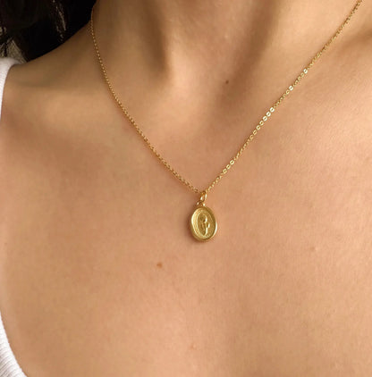 gold tulip charm minimalist pendant lifestyle 