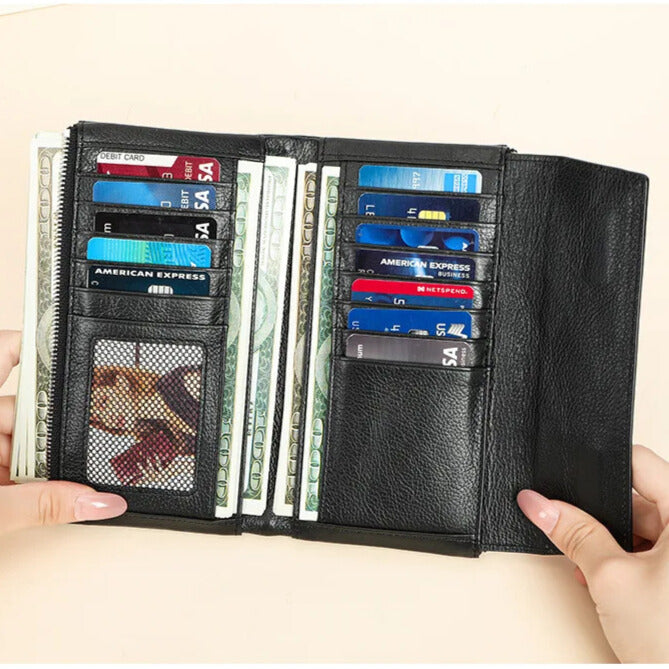 High capacity women’s leather clutch wallet