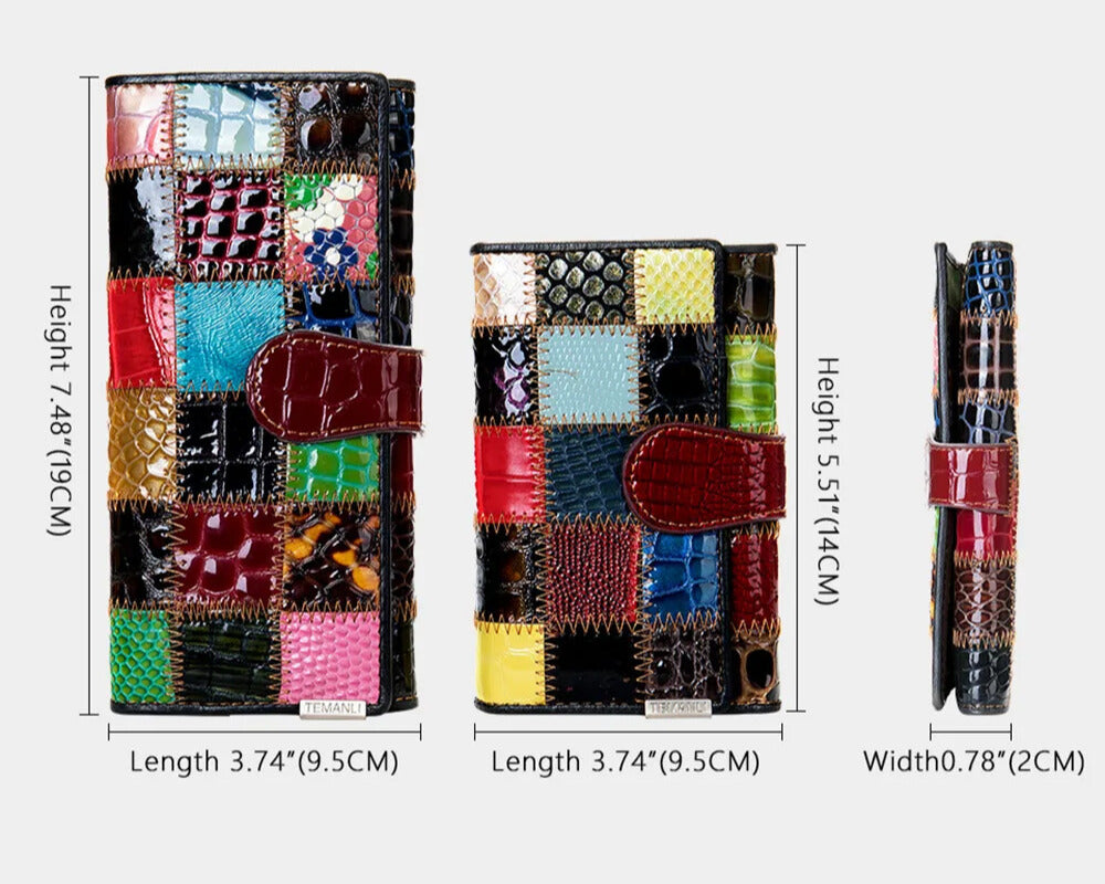 Classic women’s leather purse with coin pocket and multiple card holders