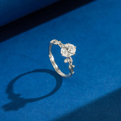 adjustable sterling silver open band with oval solitaire elegantia