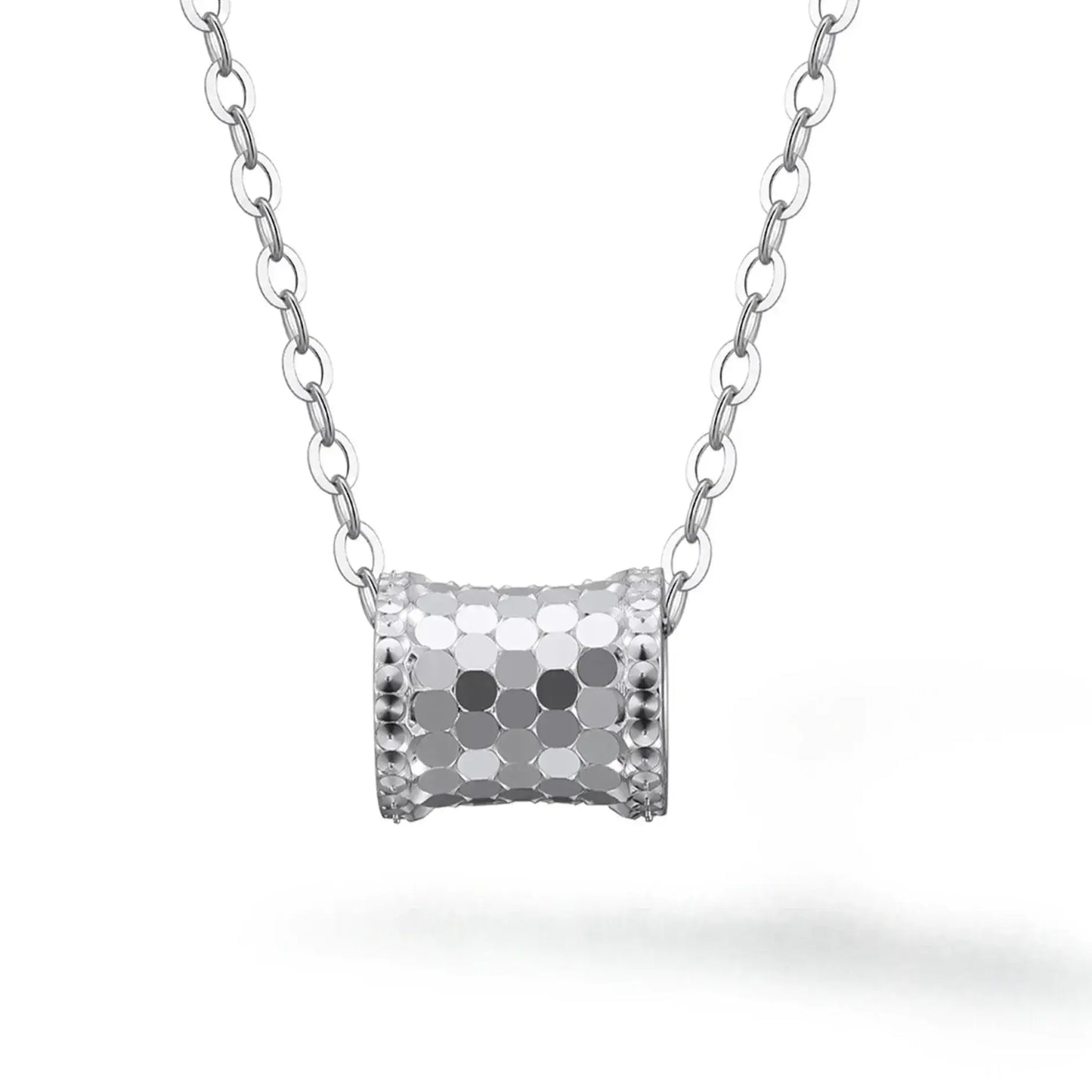 925 sterling silver vintage pendant necklace close-up