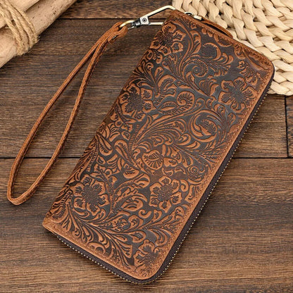Stylish retro wallet for women