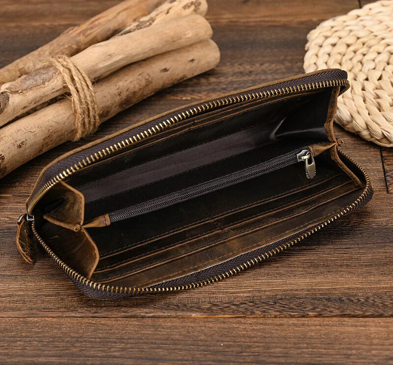 High capacity retro leather purse with zip