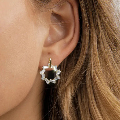 lightweight hypoallergenic geometric drop earrings