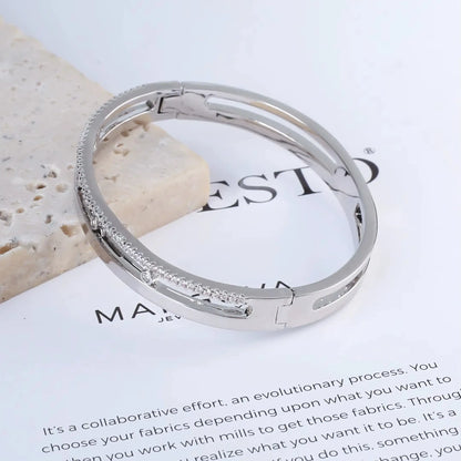 925 sterling silver slider bracelet with subtle dynamic sparkle