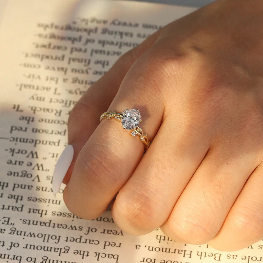 close-up of oval cubic zirconia solitaire prong setting elegantia