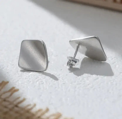 square-stud-earrings-sterling-silver-closeup