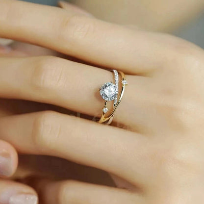 Lightweight durable silver ring with moissanite