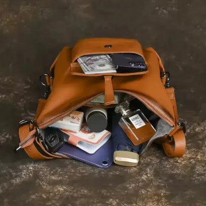 versaLuxe black, brown or khaki colors essentials capacity layout